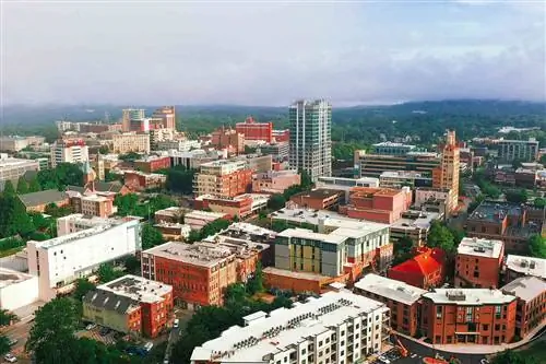 Вид с воздуха на Эшвилл, Северная Каролина