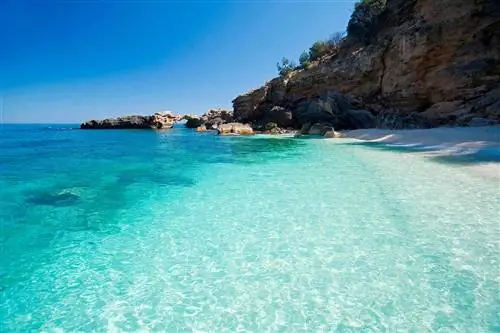 Cala Biriola, Баунеи, Провинция Ольястра, Гольфо-ди-Орозеи, Сардиния, Италия