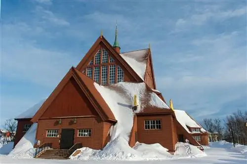 Кируна церковь, одно из крупнейших деревянных зданий в Швеции.