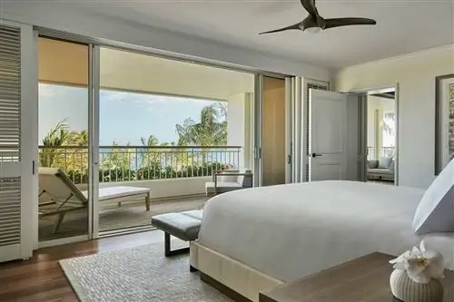 Гостевая комната в отеле Four Seasons Resort Oahu at Ko Olina