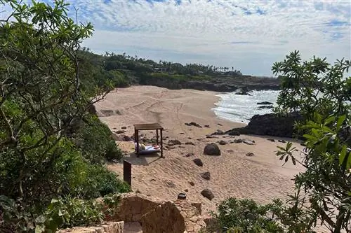 Пляж в Навиве, курорт Four Seasons, Пунта-Мита, Мексика.