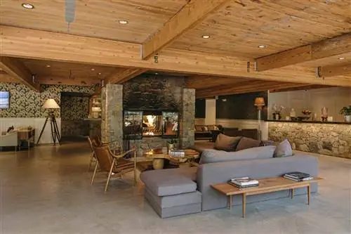 Вестибюль гостевого ранчо Calamigos в Малибу, Калифорния