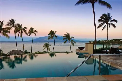 Бассейн в отеле Four Seasons Maui at Wailea
