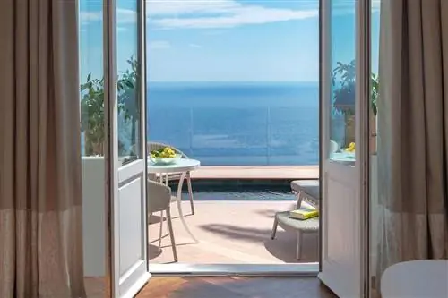 Мини-бассейн в номере отеля Four Seasons Taormina, San Domenico Palace.