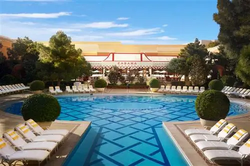 Бассейн курорта Wynn Las Vegas