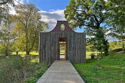 Безантий в The Newt в Сомерсете