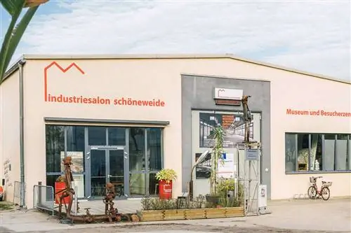Внешний вид музея Industriesalon Schoneweide в Берлине, Германия