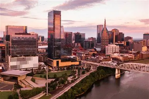 Горизонт Нэшвилла с отелем Four Seasons Nashville