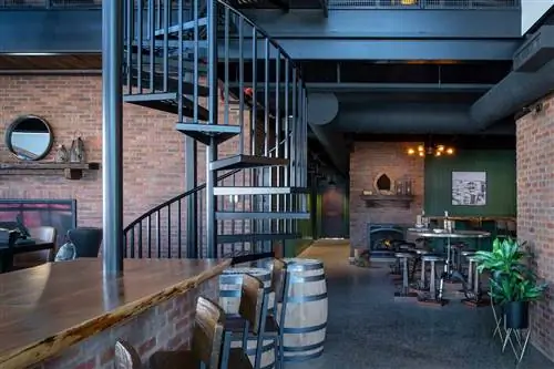 Интерьер Cantilever Distillery & Hotel