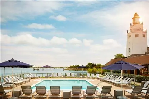 Где остановиться, поесть и сделать покупки в Монтауке этой осенью