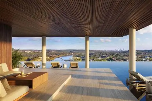 Пейзажный бассейн в Four Seasons Private Residences Lake Austin