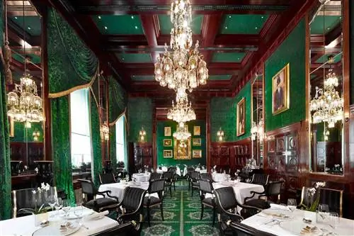Hotel Sacher Wien, бар Grüne в отеле Sacher Wien