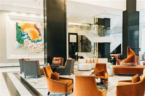 Интерьер лобби отеля The Post Oak в Хьюстоне