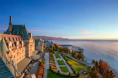 Вид с воздуха на Fairmont Le Manoir Richelieu