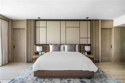 Номер на вилле с кроватью размера «king-size» в отеле Nobu Hotel Miami Beach