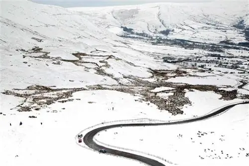 Национальный парк Пик-Дистрикт под снегом