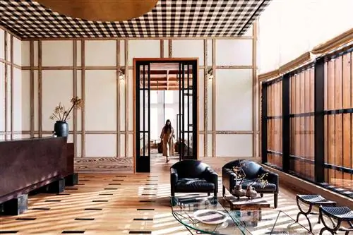 Прием с входящим человеком