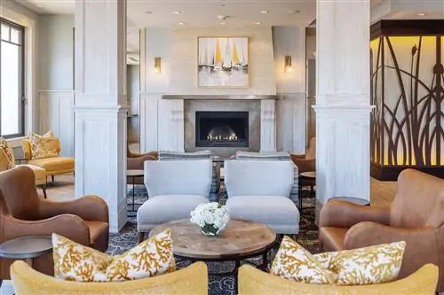 Интерьер вестибюля The Reeds at Shelter Haven