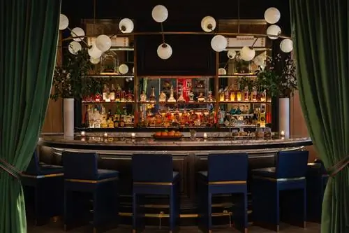 Салон-бар в Dream Nashville