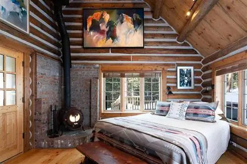 Интерьер хижины на ранчо Triple Creek