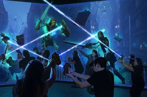 Гости во время эфирного квеста в парке Катманду