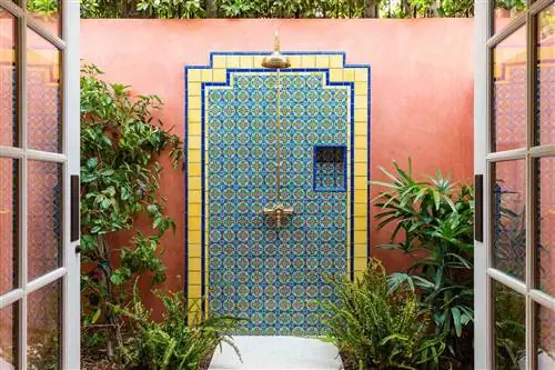Душ под открытым небом в Rancho Valencia Resort & Spa
