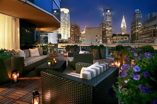 Sofitel New York Prestige Terrace Suite ночью