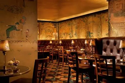 Бар Bemelmans в отеле Carlyle, A Rosewood Hotel