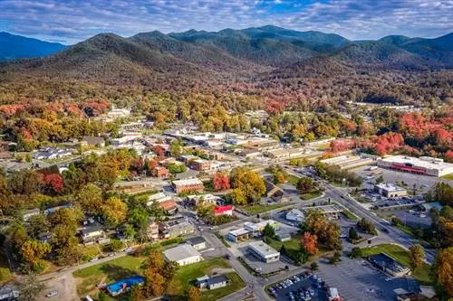 Вид с воздуха на Эшвилл, Северная Каролина