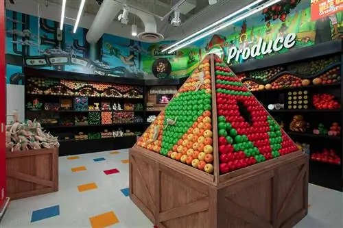 Выставка Meow Wolf’s Omega Mart