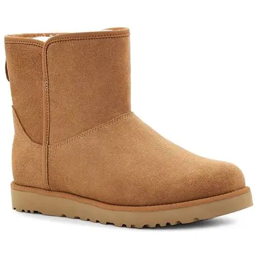 Ботинки UGG Cory II с подкладкой из натуральной овчины