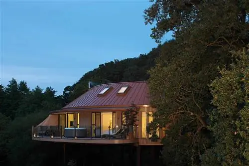 Внешний вид Chewton Glen Treehouse
