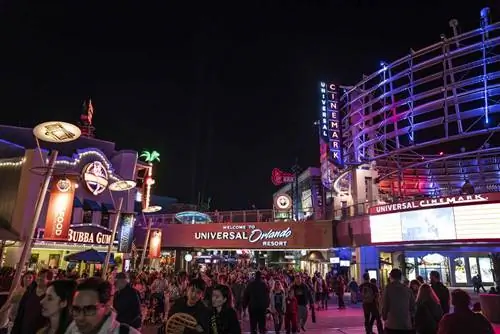 Universal CityWalk Орландо ночью