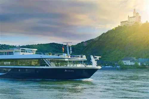 Внешний вид речного круизного катера Avalon Waterways