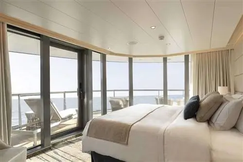 Королевский люкс на борту круизного лайнера Silversea Silver Origin.