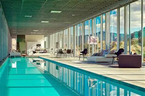 Крытый бассейн в аренду Airbnb