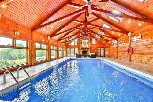 Крытый бассейн в аренду Airbnb
