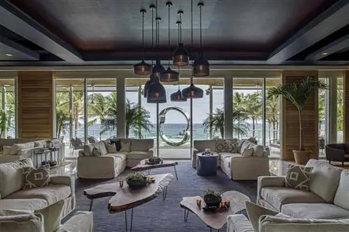 Интерьер пляжного клуба в Бока-Ратон во Флориде