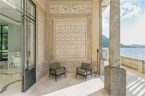Лаундж и терраса на вилле Lario на озере Комо Лаундж и терраса на вилле Lario на озере Комо