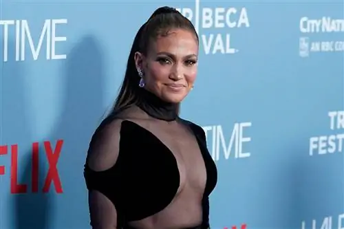 Virgin Voyages и J.Lo раздают 1000 бесплатных круизов - как принять участие