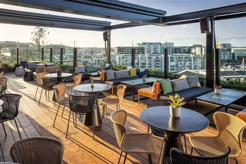 Терраса на крыше в QT Hotels & Resorts