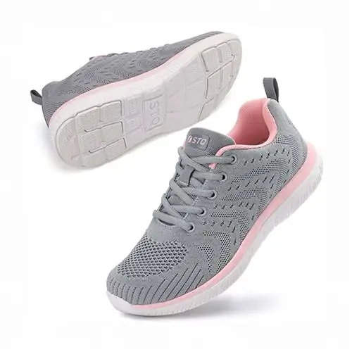 Женские кроссовки STQ