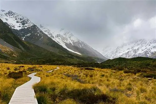 Hooker Valley Track, Aoraki Mount Cook National Park, Aotearoa New Zealand, Облачно, День, Весна