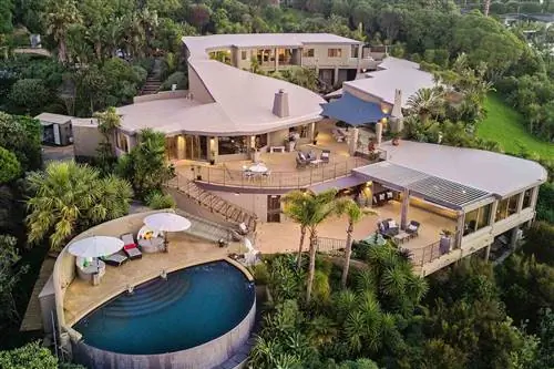 Вид с воздуха на Delamore Lodge