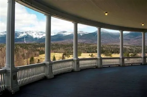 Отель Mount Washington в Бреттон-Вудсе, Нью-Гэмпшир Отель Mount Washington в Бреттон-Вудсе, Нью-Гэмпшир