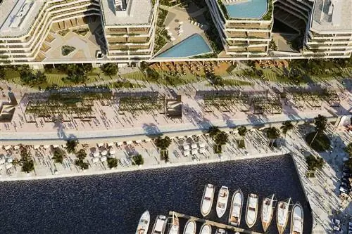 Вид с воздуха на отель Forum в Барселоне с воды