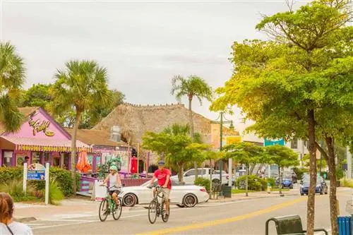 Этот город во Флориде - одно из лучших мест для выхода на пенсию в США - вот почему