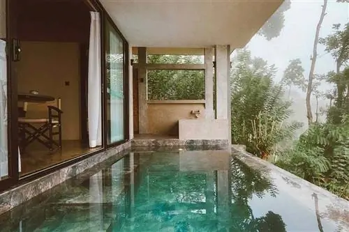 Небольшой бассейн Sky Suite в Aarunya Nature Resort & Spa в Канди, Шри-Ланка