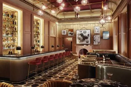 Бар отеля Virgin Hotels в Эдинбурге