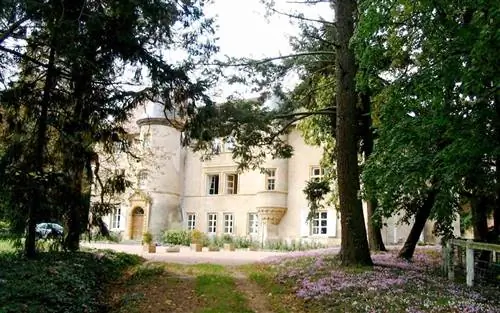 Снять замок во Франции на Airbnb